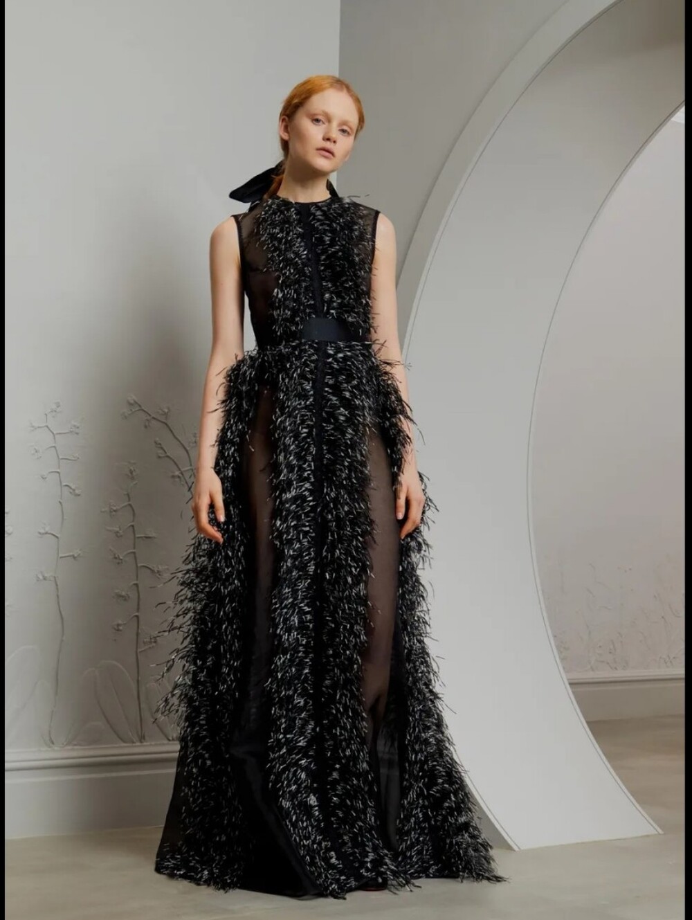 New Huishan Zhang Beau Handmade Ostrich Feather Silk Organza Gown Size 12 US - Picture 2 of 11